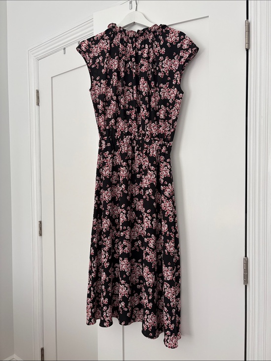 Banana Republic Dresses & Skirts - Banana Republic Black Midi Dress with Pink Floral Print